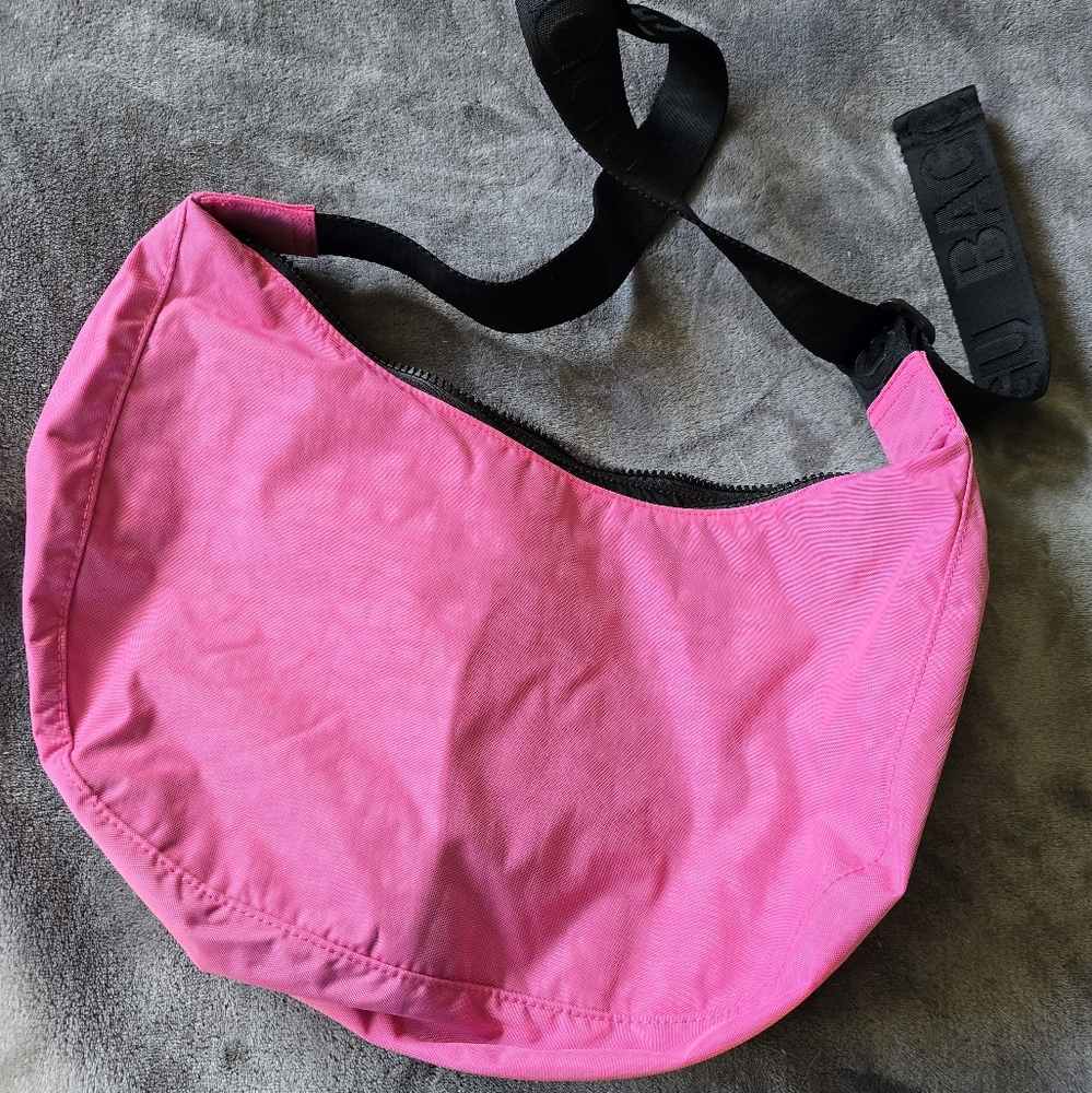 Baggu Medium Crescent Bag